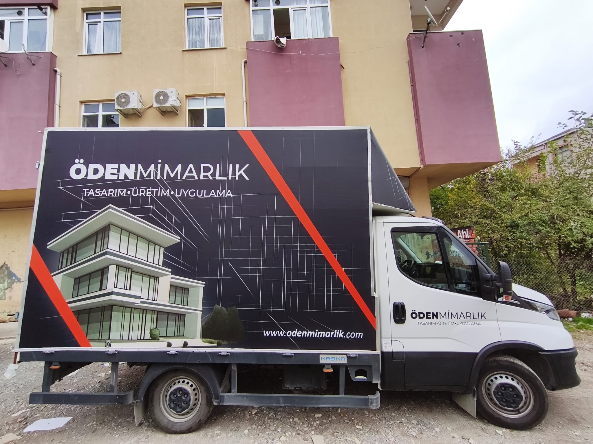 Araç Kaplama Uygulaması