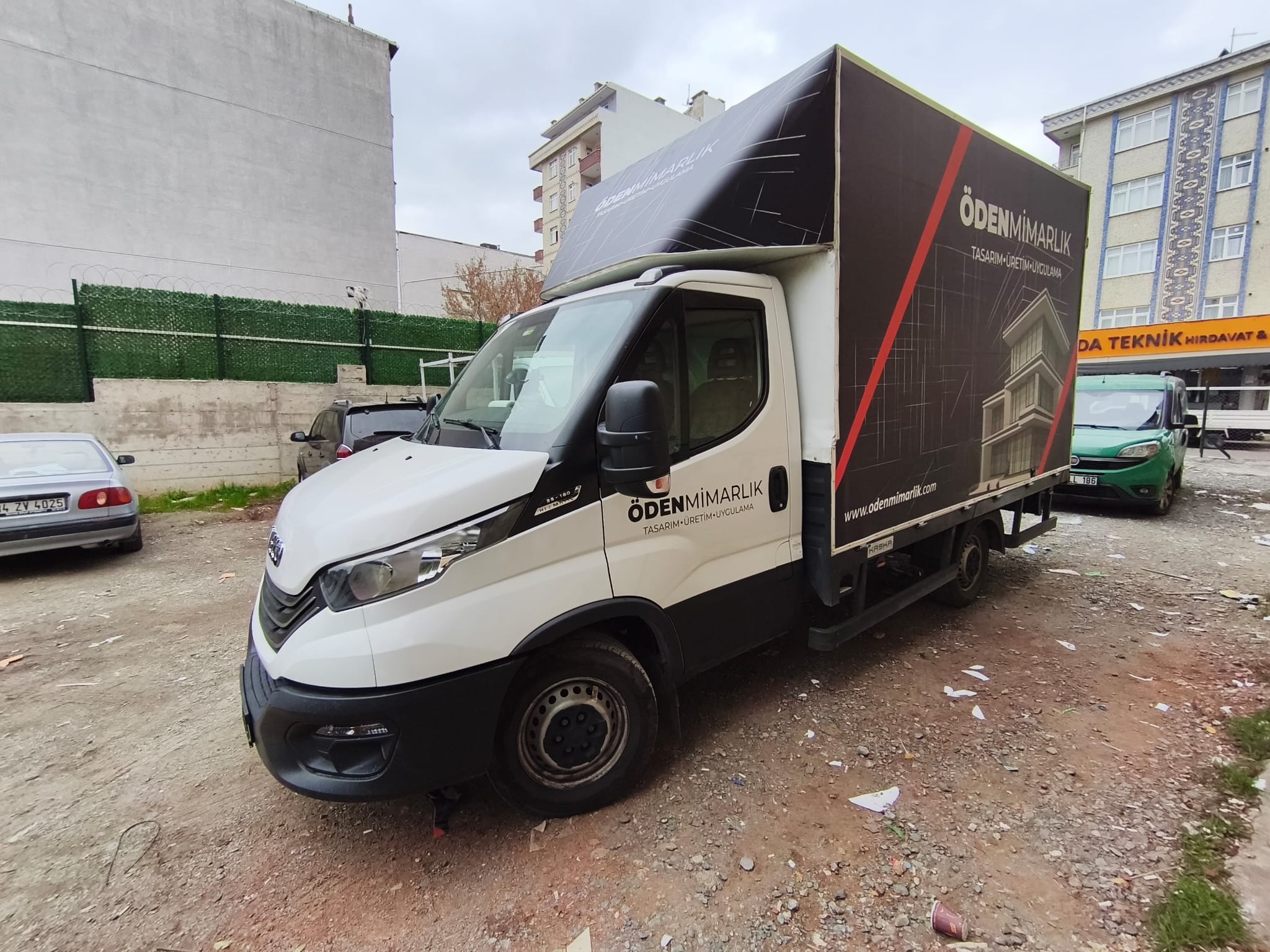 Araç Kaplama Uygulaması