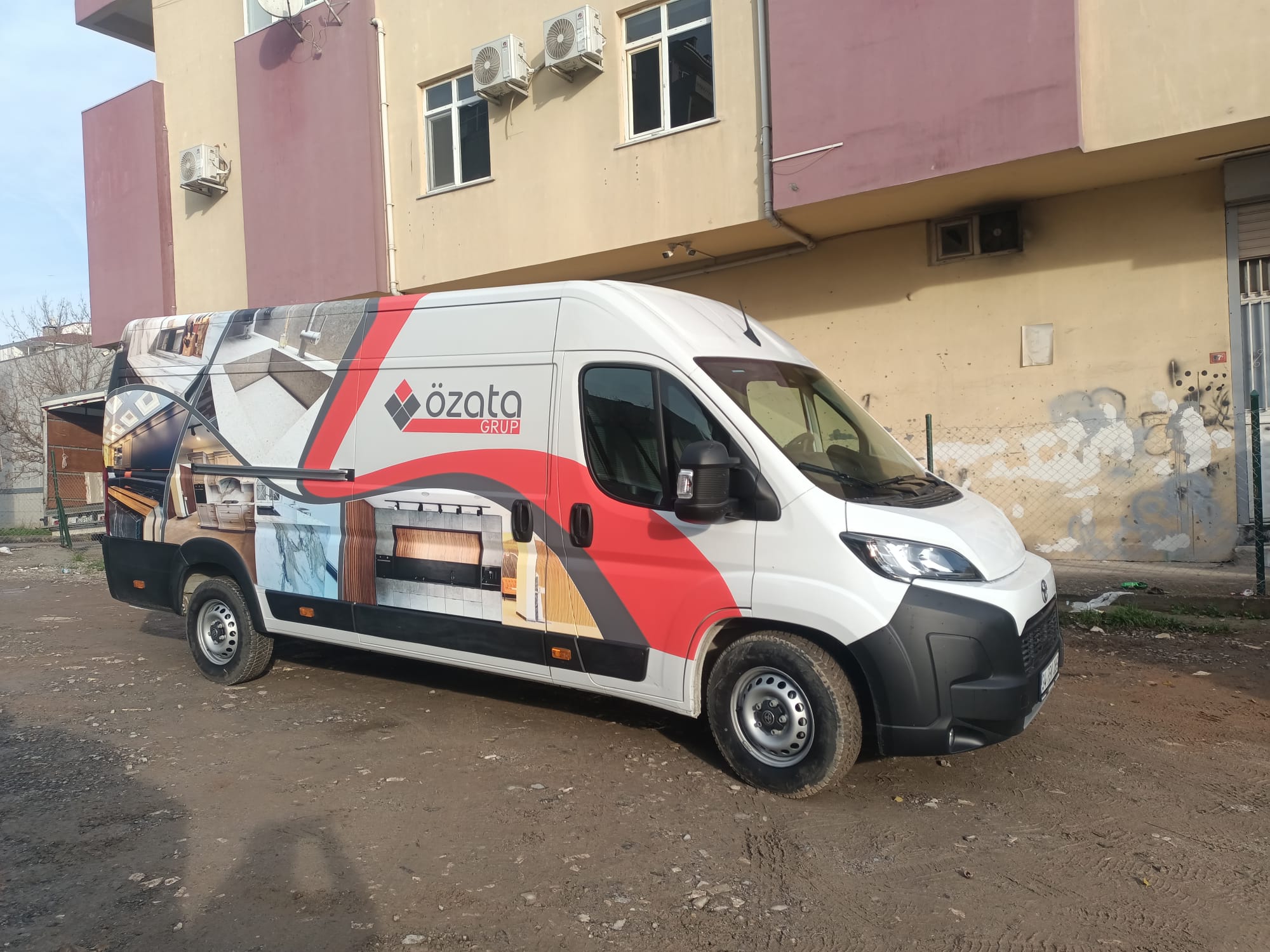 Araç Kaplama Uygulaması