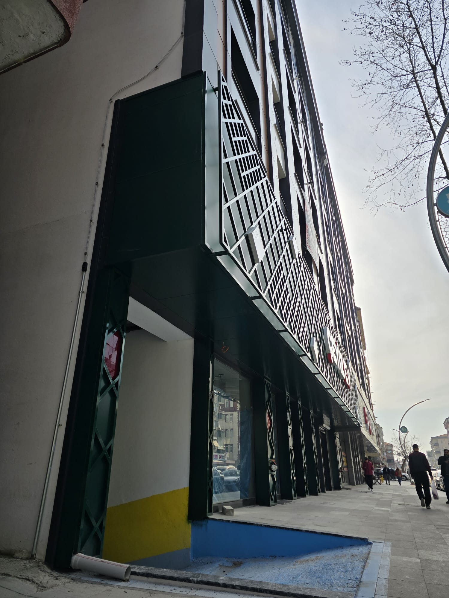 Cephe Giydirme ve Dış Cephe Sistemleri Uygulaması