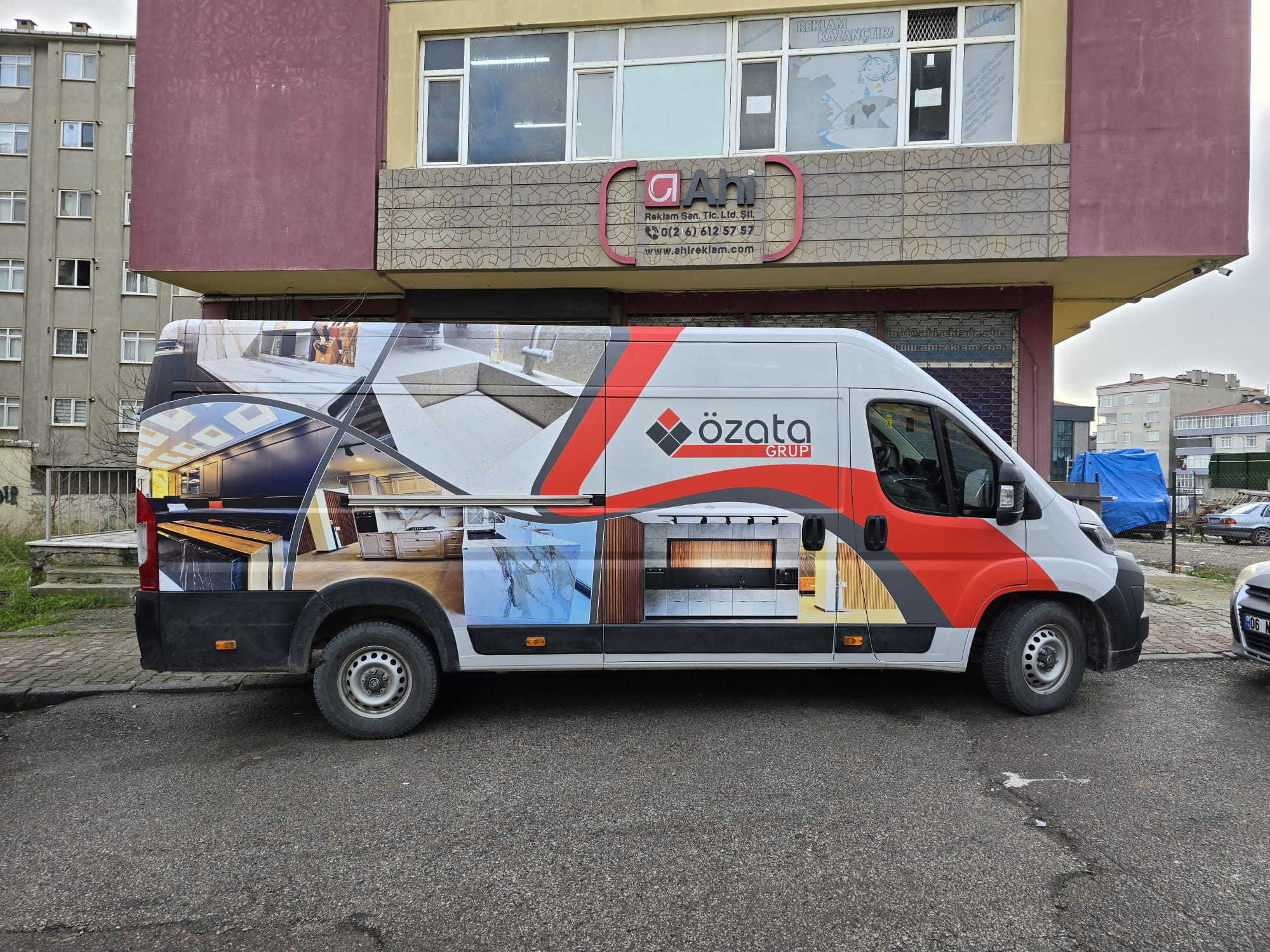 Araç Kaplama Uygulaması