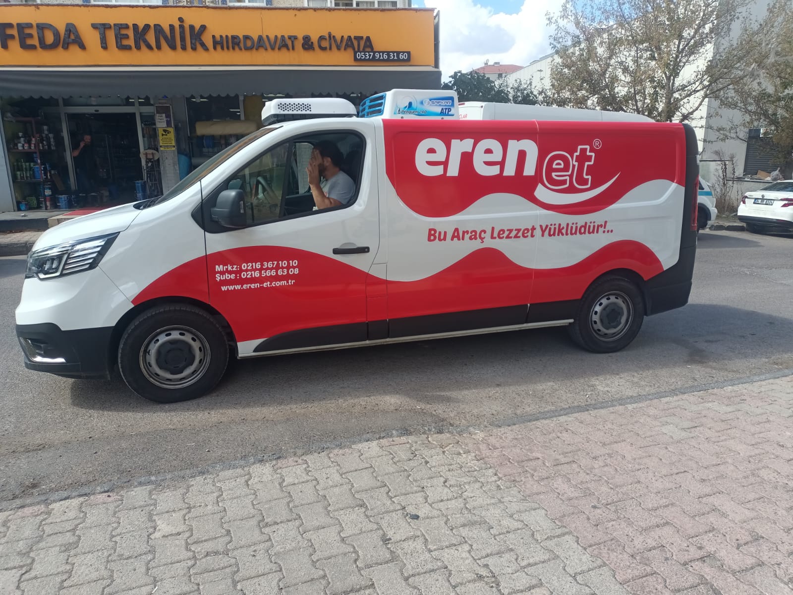 Araç Kaplama Uygulaması