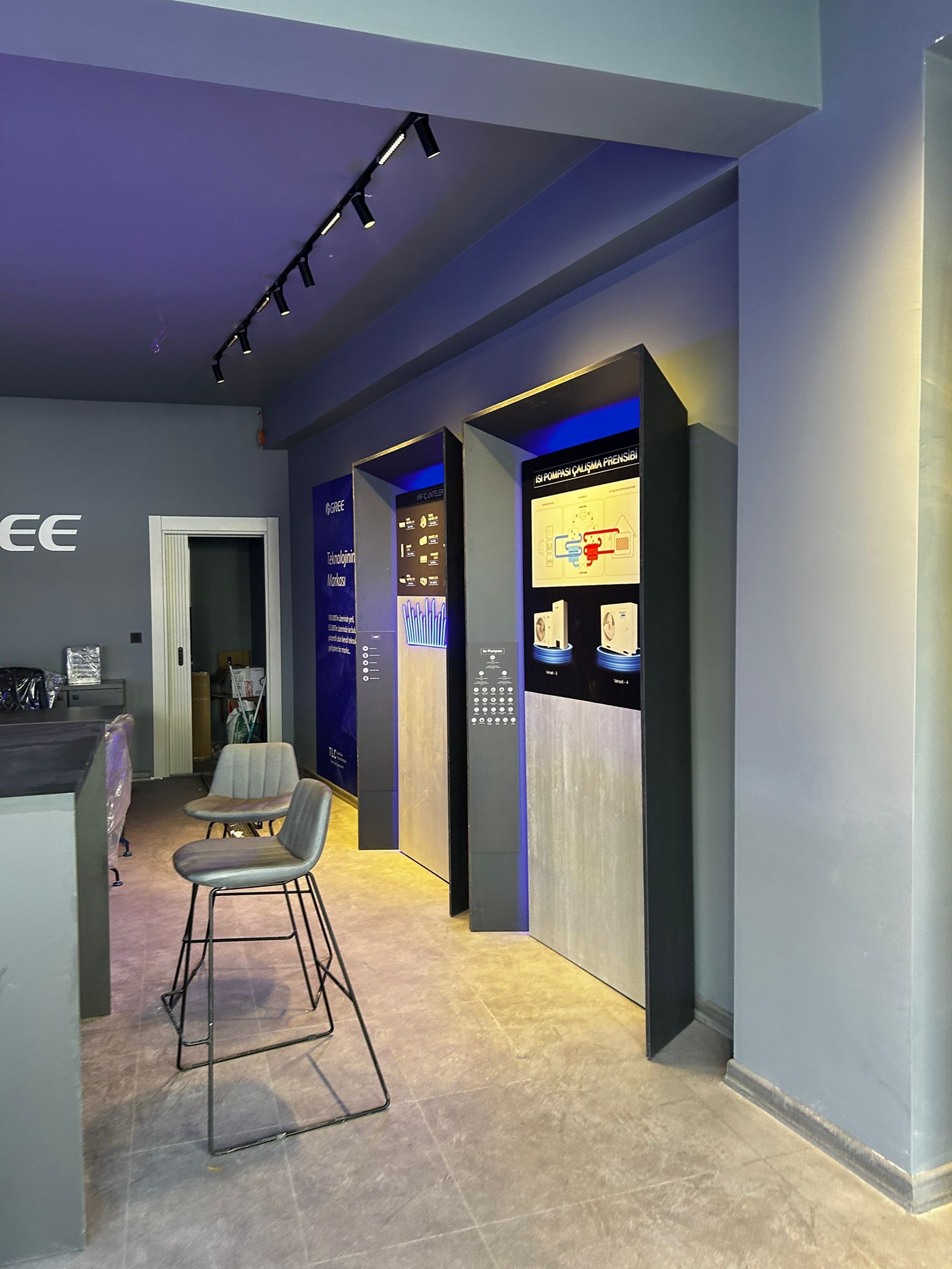 Mobilya Stand Modellerimiz Uygulaması